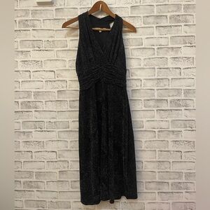 Women’s Evan Picone black shimmery sleeveless halter deep v-neck dress Size 6